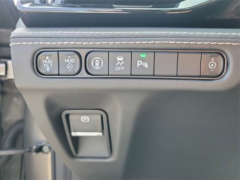 Used 2024 Acura MDX SH-AWD w/ Advance Package image 25