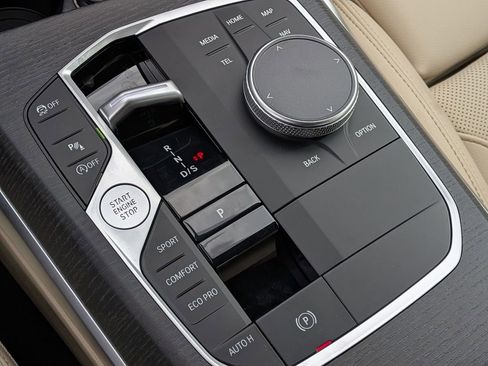 New 2025 BMW 330i 330i w/ Premium Package image 33