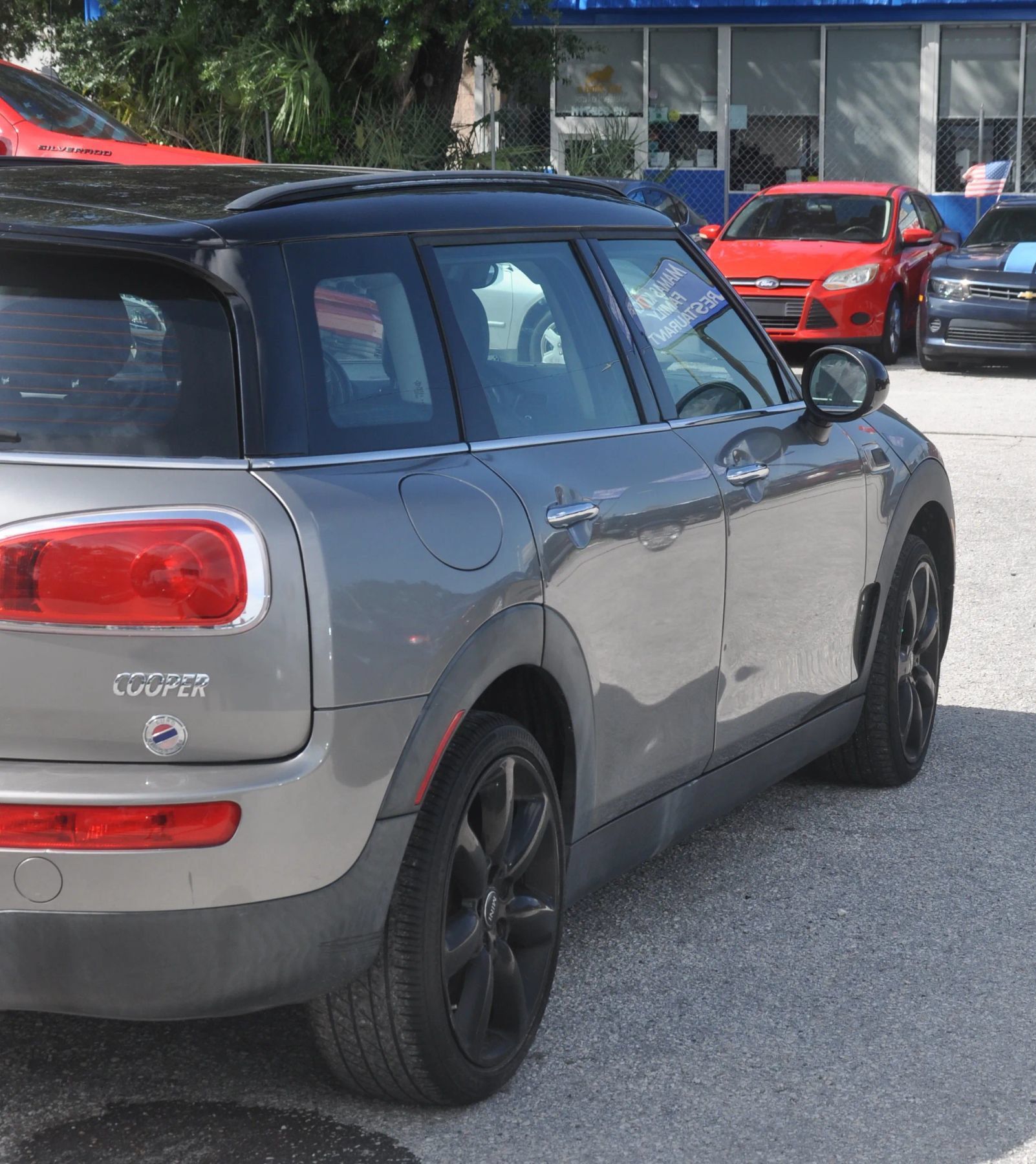 Used 2016 MINI Cooper Clubman FWD image 8