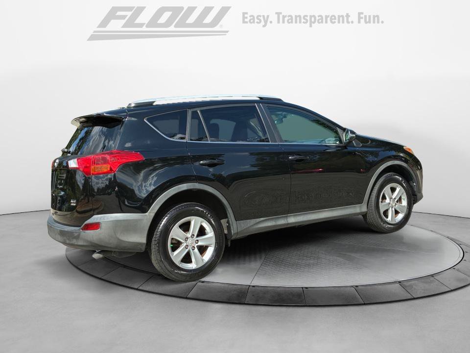 Used 2013 Toyota RAV4 XLE AWD/4WD image 9