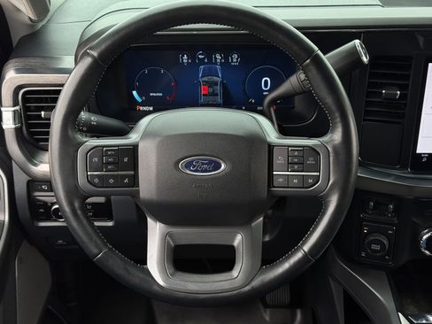 Used 2024 Ford F250 Lariat w/ Sport Appearance Package image 15