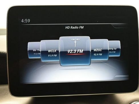 Used 2019 Mercedes-Benz GLA 250 image 12