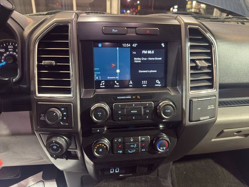 Used 2017 Ford F150 XLT w/ Equipment Group 302A Luxury image 17