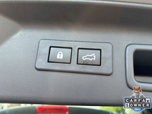 Certified 2025 Subaru Forester Premium AWD/4WD image 27