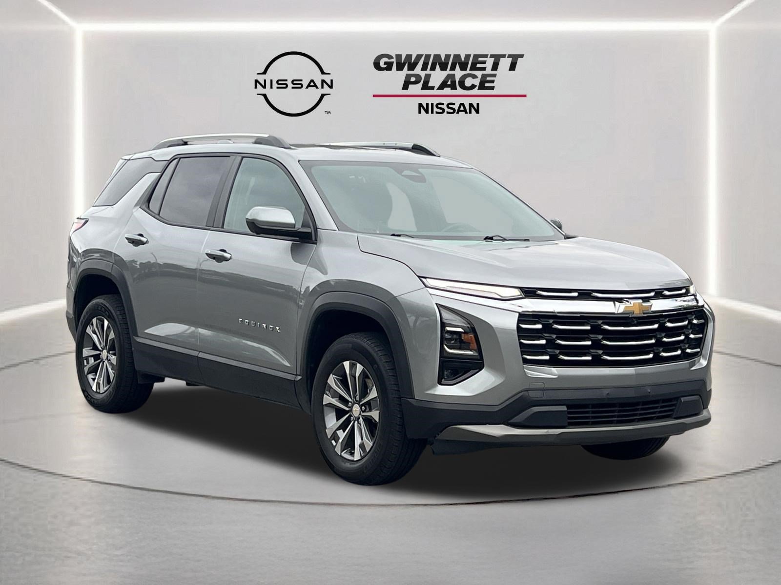 Used 2025 Chevrolet Equinox LT w/ Convenience Package II AWD/4WD image 25