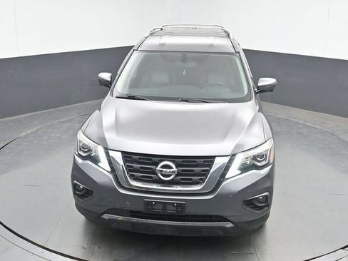 Used 2019 Nissan Pathfinder SL FWD image 14