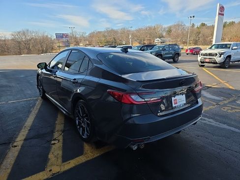 Used 2025 Toyota Camry XSE image 7