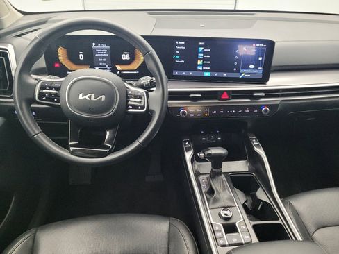 Used 2024 Kia Sorento S w/ Panoramic Sunroof Package FWD image 22