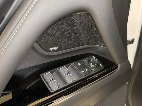 New 2026 Lexus LX 700h Luxury image 24