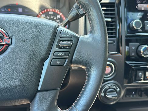 Used 2023 Nissan Titan PRO-4X w/ Pro-4x Convenience Package AWD/4WD image 19