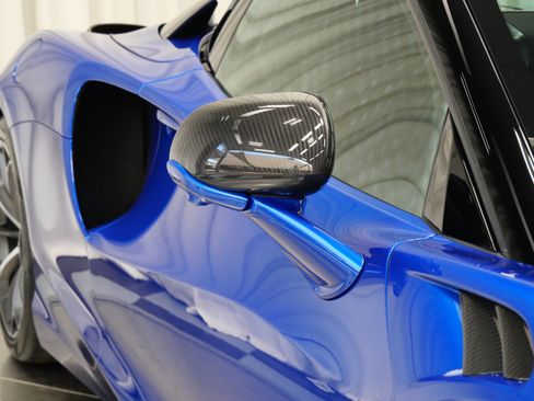Used 2025 McLaren Artura Spider RWD image 46