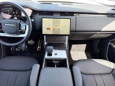 New 2026 Land Rover Range Rover Long Wheelbase SE AWD/4WD image 20