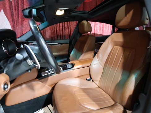 Used 2015 Maserati Quattroporte S Q4 image 12