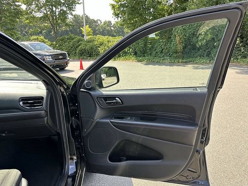 Used 2025 Dodge Durango GT RWD image 30