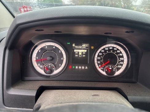 Used 2019 RAM 1500 Classic SLT image 16