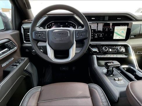 New 2026 GMC Sierra 1500 Denali w/ Denali Reserve Package image 19