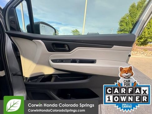Used 2025 Honda Odyssey EX-L image 26