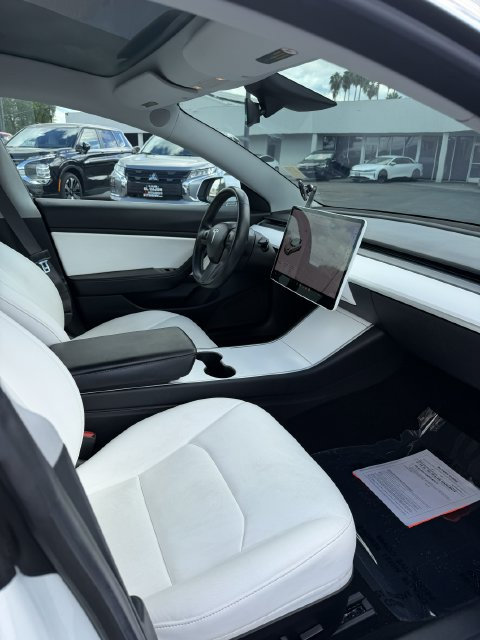 Used 2018 Tesla Model 3 Performance AWD/4WD image 3