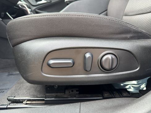 Used 2024 Chevrolet Malibu LT FWD image 10