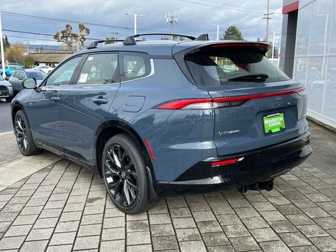 New 2026 Toyota Crown Signia Limited image 3