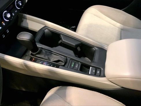 Used 2024 Honda Accord LX image 17