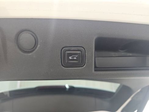 Used 2019 Chevrolet Equinox LT image 7