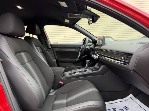 Used 2023 Honda Civic Sport image 14