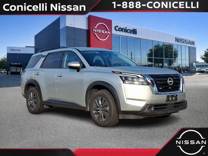 Used 2025 Nissan Pathfinder SV