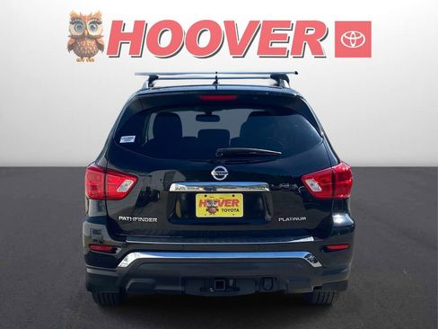 Used 2018 Nissan Pathfinder Platinum w/ Cargo Package FWD image 3