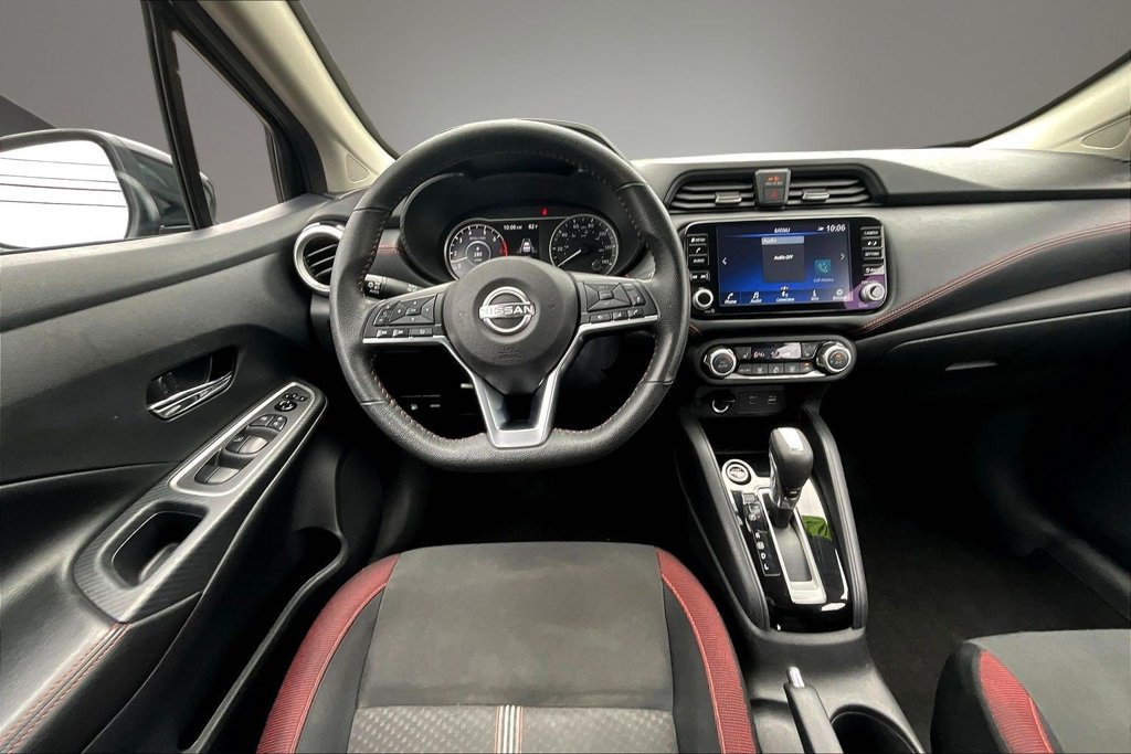 Used 2024 Nissan Versa SR FWD image 8