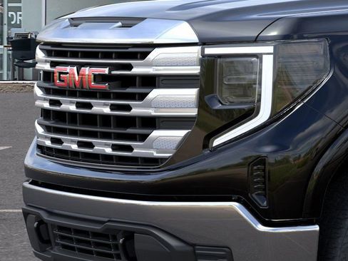 New 2026 GMC Sierra 1500 SLE image 13