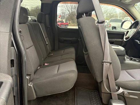 Used 2011 Chevrolet Silverado 1500 LT w/ Regional Value Package image 13