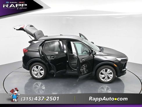 Used 2024 Buick Encore GX Preferred AWD/4WD image 31