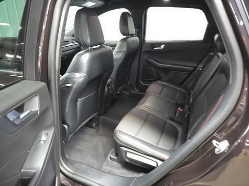 Used 2023 Ford Escape ST-Line w/ Tech Pack #1 AWD/4WD image 35