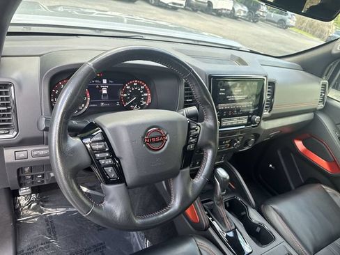 Used 2023 Nissan Frontier PRO-4X w/ Pro-4X Premium Package AWD/4WD image 16