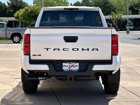 New 2026 Toyota Tacoma TRD Sport AWD/4WD image 5