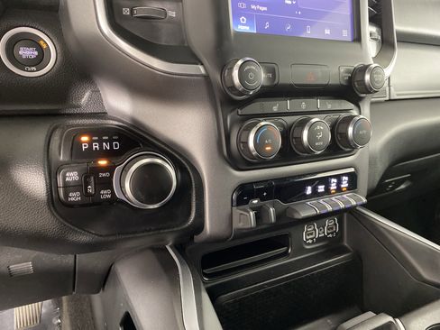 Used 2022 RAM 1500 Big Horn AWD/4WD image 30