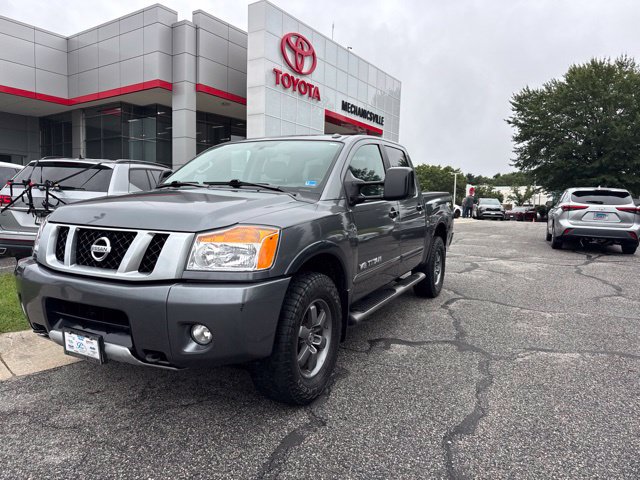 Used 2015 Nissan Titan PRO-4X w/ Pro-4x Luxury Package AWD/4WD image 1