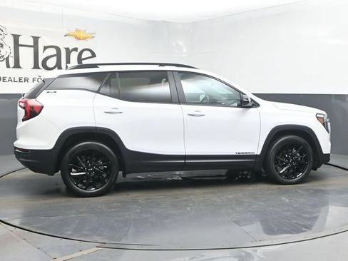 Used 2023 GMC Terrain SLE w/ Driver Convenience Package FWD image 37