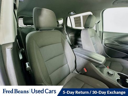 Used 2022 GMC Terrain SLE image 28