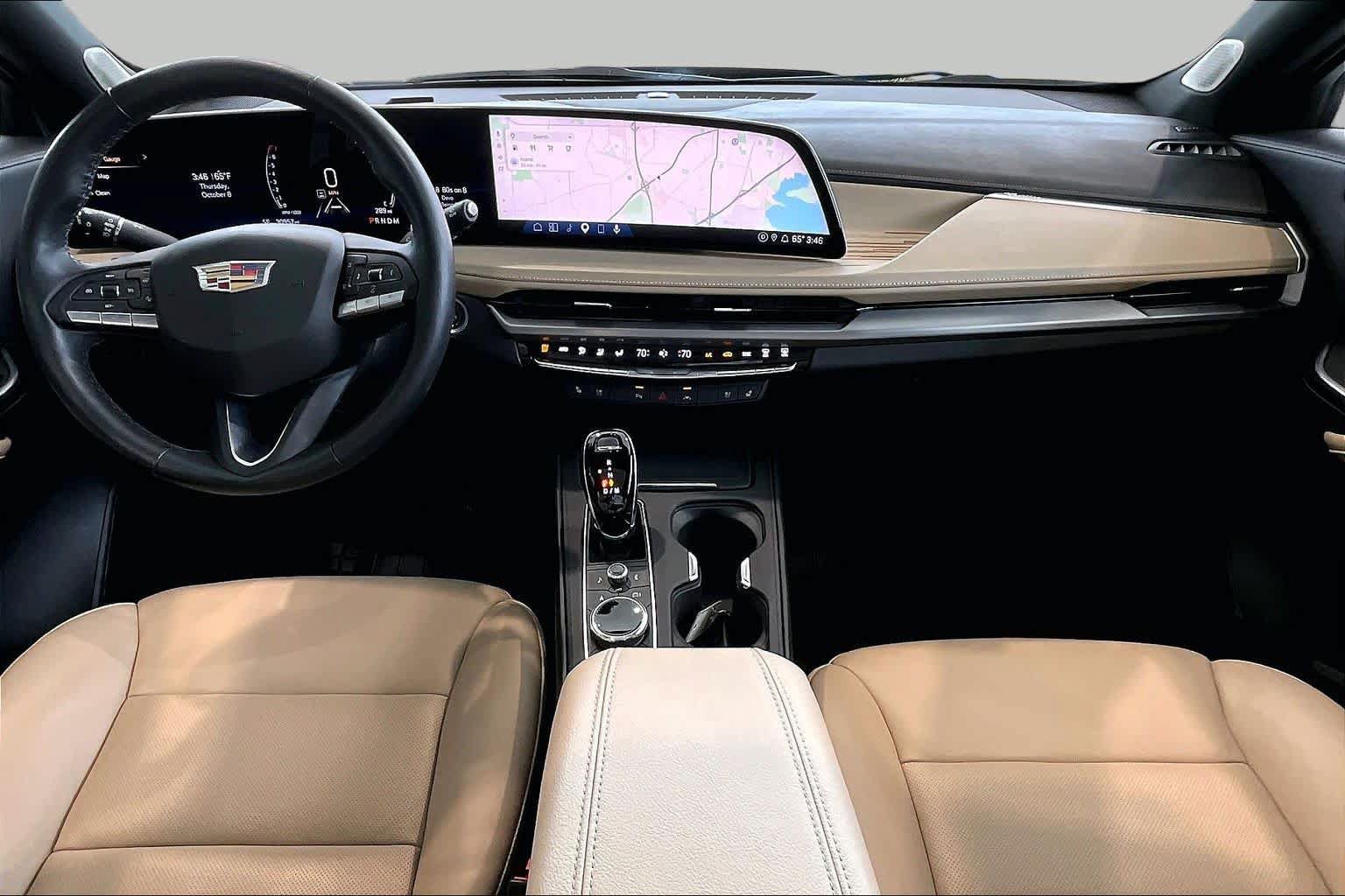 Used 2024 Cadillac XT4 Premium Luxury FWD image 15