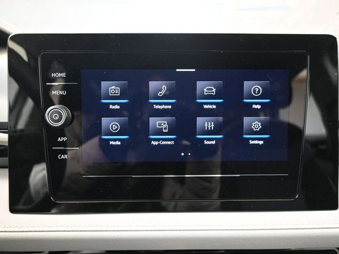 New 2026 Volkswagen Taos S image 31