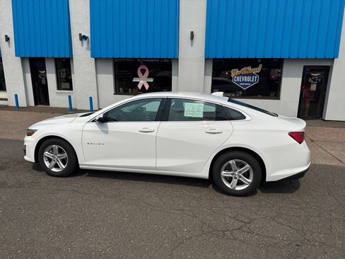 Used 2024 Chevrolet Malibu LT FWD image 19