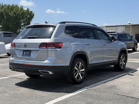 Used 2023 Volkswagen Atlas SE FWD image 5