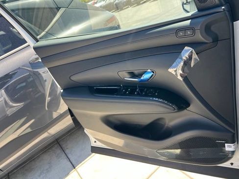 New 2026 Hyundai Tucson Limited AWD/4WD image 17
