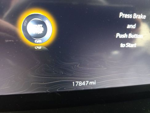 Used 2023 Jeep Grand Cherokee Limited w/ Black Appearance Package image 2