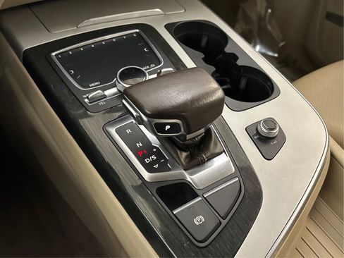 Used 2018 Audi Q7 2.0T Premium Plus w/ Premium Plus Package image 47