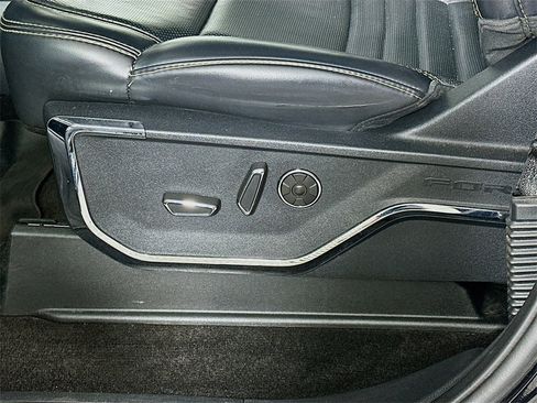 Used 2021 Ford F150 Platinum w/ Equipment Group 701A High image 23