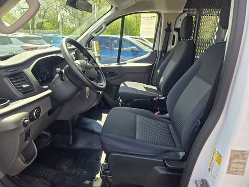 Used 2024 Ford Transit 250 Low Roof w/ Exterior Upgrade Package RWD image 17
