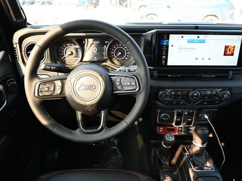 New 2026 Jeep Wrangler Unlimited Rubicon image 16